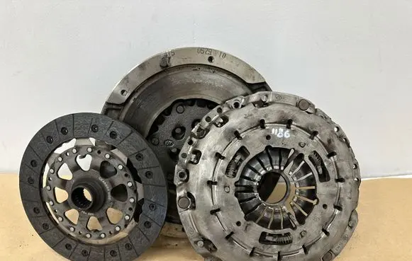 BMW 1 F20 F21 Clutch set kit 124058910