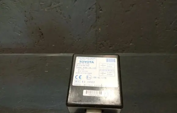 Toyota Corolla Verso AR10 Door control unit/module 897410F010 61B168000