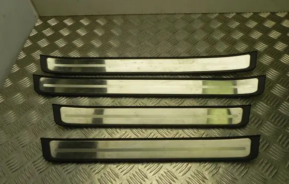 Hyundai ix 55 Other sill/pillar trim element 858853J100 T6223 KOMPLEKTAS