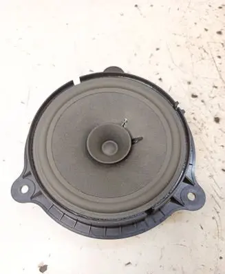 Nissan Pulsar Front door speaker