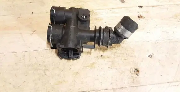 Mercedes-Benz E W211 Engine coolant pipe/hose A2118320584 6066