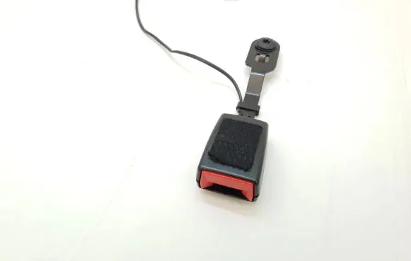 Citroen DS3 Front seatbelt buckle 9687393580