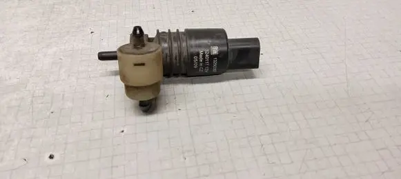 Opel Insignia A Windscreen/windshield washer pump 13250357 3240117