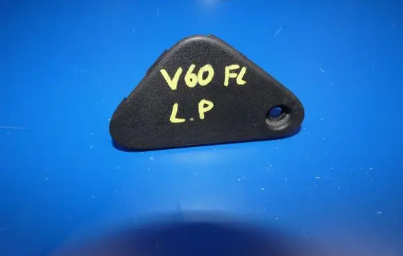 Volvo V60 Radiator mount bracket 30723366
