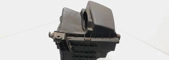 Mazda 3 I Air filter box 3M519600