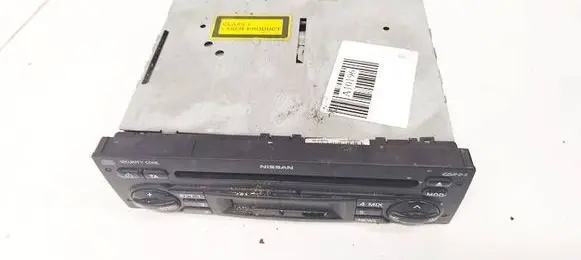 Radio/CD/DVD/GPS head unit