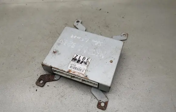 Mazda 323 F Engine control unit/module 2797000191