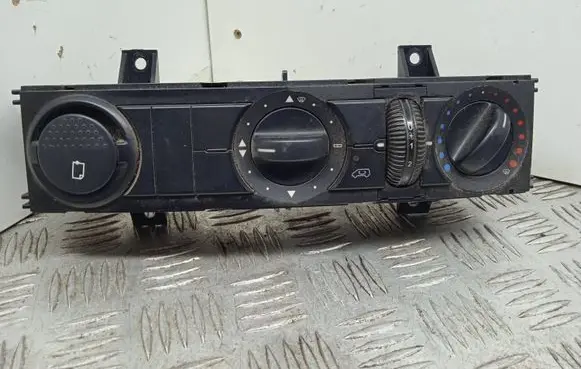 Mercedes-Benz Sprinter W906 Climate control unit A9068300485