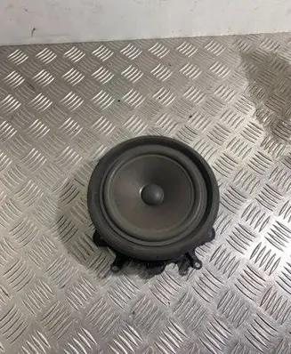 Audi A4 S4 B6 8E 8H Front door speaker 8E0035411