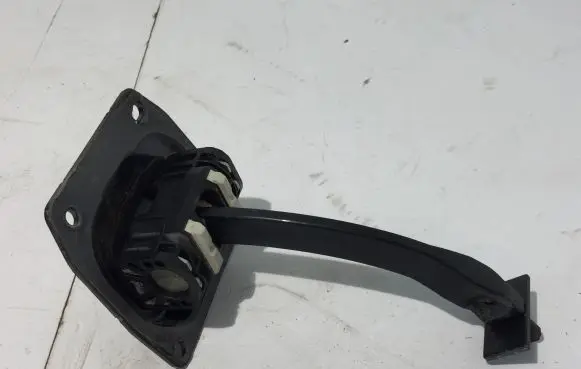Toyota Proace Front door check strap stopper 9809831880