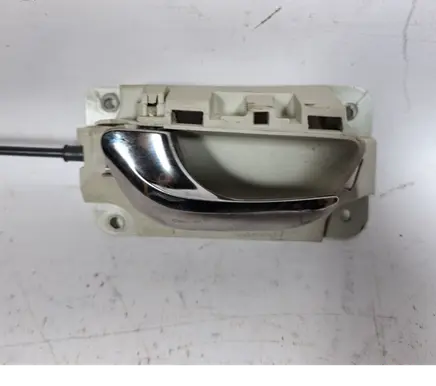 Rear door interior handle