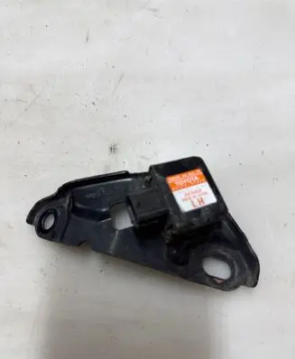 Toyota Prius (NHW20) Airbag deployment crash/impact sensor 8917447040 2521000160