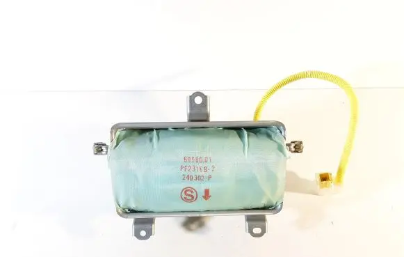 Toyota Corolla E120 E130 Passenger airbag 6098001 PF2318B2