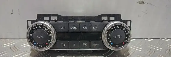 Mercedes-Benz C W204 Climate control unit 2049002103 Q01HW2109 W200902