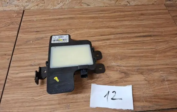 KIA Sportage Distronic sensor radar 99140-f1500 D995879100