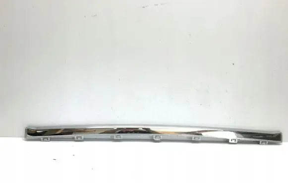 Volvo XC60 Front bumper splitter molding 32227904