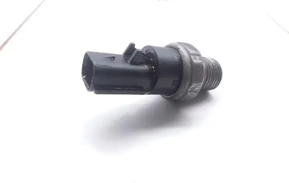 Chrysler PT Cruiser Fuel cut-off switch 4608303 48750