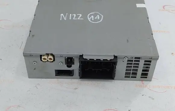 Audi A4 S4 B8 8K HiFi Audio sound control unit 4G0035061E