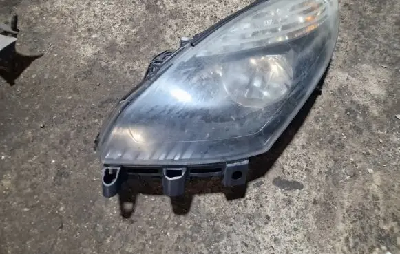 Renault Scenic III - Grand scenic III Headlight/headlamp 260600023R
