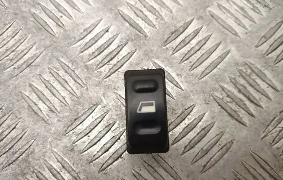 Citroen Xsara Picasso Electric window control switch