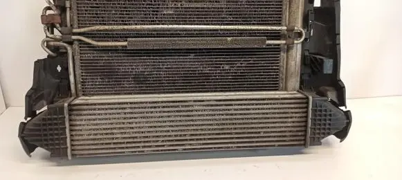 A/C cooling radiator (condenser)