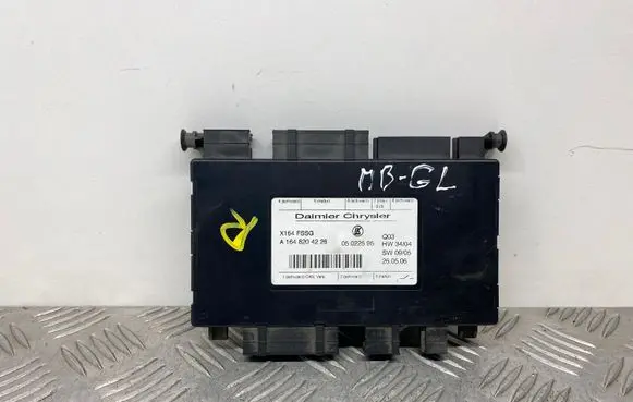 Mercedes-Benz GL X164 Seat control module A1648204226