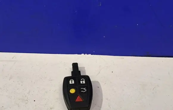 Ignition key/card