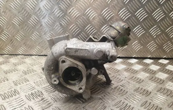 Nissan Primera Turbo 14411AU600