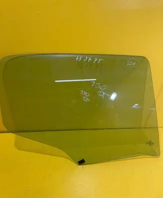 Rear door window glass