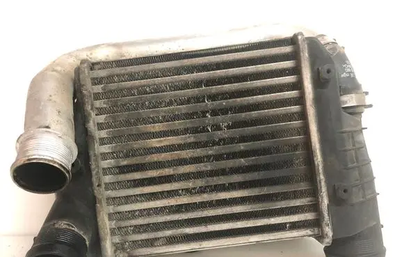 Audi A6 S6 C6 4F Intercooler radiator 4F0145980