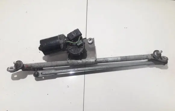 Opel Vectra B Front wiper linkage and motor