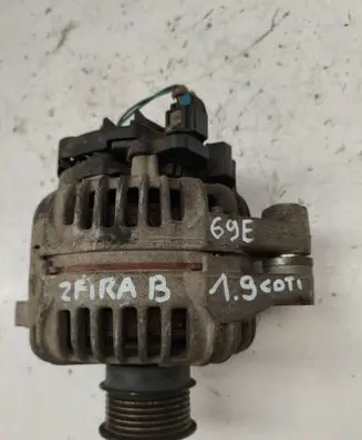 Opel Zafira B Generator/alternator 0124425059