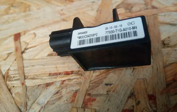 Honda CR-V Airbag deployment crash/impact sensor