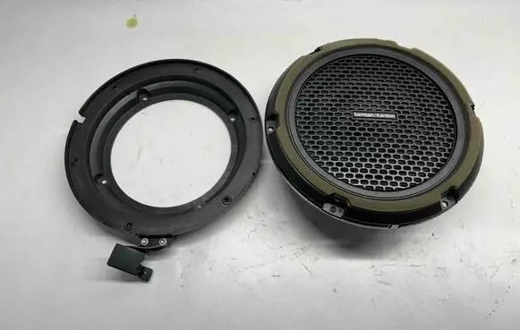 Dodge Charger Subwoofer speaker 2350000201A 68043035AC