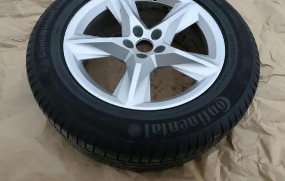 Audi Q7 4L R19 alloy rim 6892293