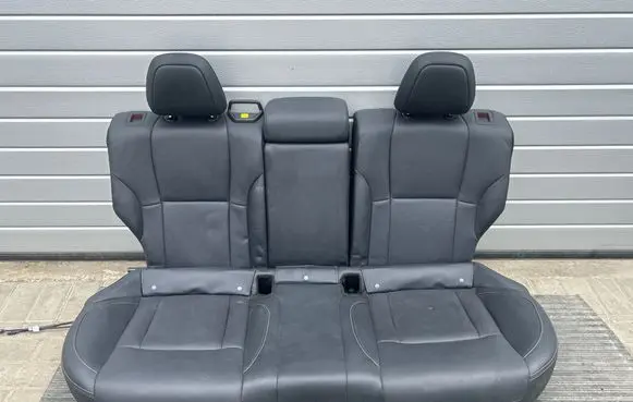 Subaru Outback (BT) Rear seat 