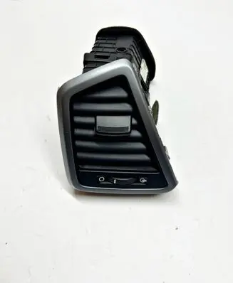 Hyundai Tucson TL Dashboard air vent grill cover trim 97490D7900