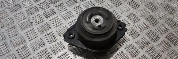 Mercedes-Benz ML W164 Engine mount bracket A2512404417
