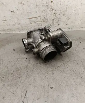 BMW X3 E83 Throttle valve 7804384 B70830247 7804380