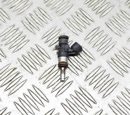 Audi A3 S3 8V Fuel injector 0280158266 06L906031A