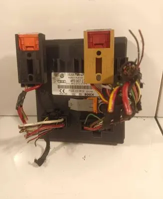 Audi A6 S6 C6 4F Comfort/convenience module 4F0910279K F005V00619