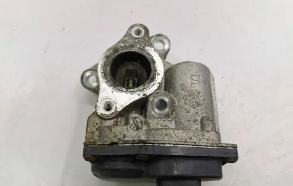 Renault Kadjar EGR valve H8201143495 147102557R