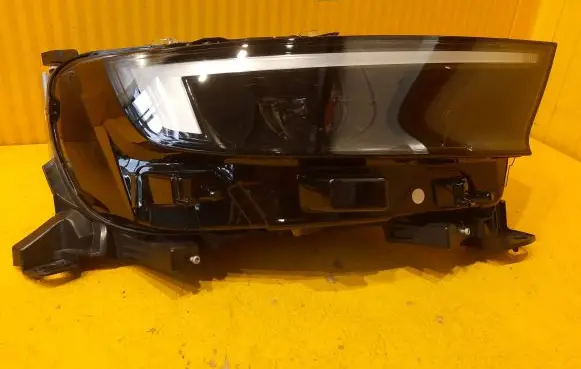 Opel Mokka B Headlight/headlamp 9834007980