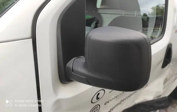 Front door electric wing mirror