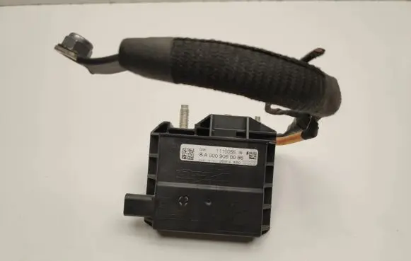 Mercedes-Benz C W205 Positive cable (battery) A0009060086