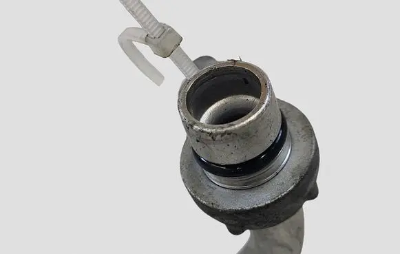 Mazda 6 Air conditioning (A/C) pipe/hose