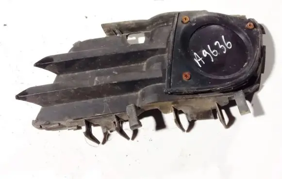 Opel Vectra C Front bumper lower grill 239263762 13100593
