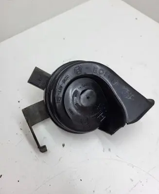 Audi A3 S3 8P Horn signal 703881157