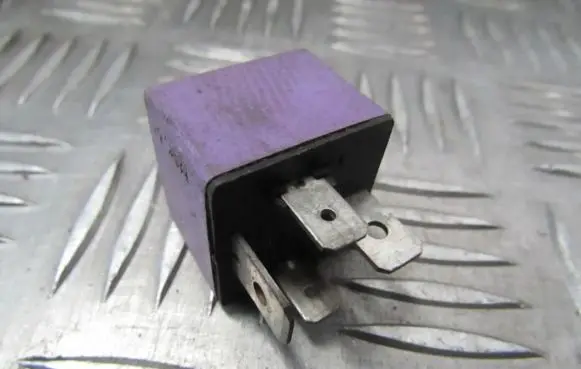 Renault Laguna I Other relay 03525 03.525