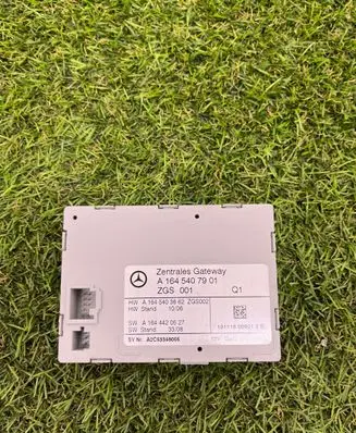 Mercedes-Benz ML W164 Gateway control module A1645407901 A1645403662 A1644420527